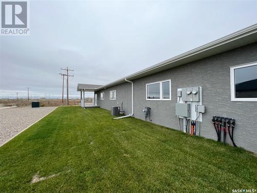 9 2330 Morsky Drive, Estevan, SK - Outdoor