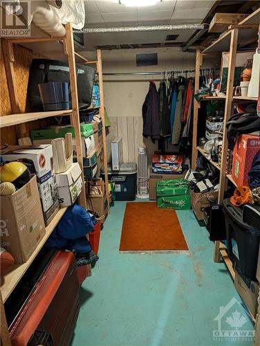 2336 Orient Park Drive Unit#92, Ottawa, ON - Indoor With Storage