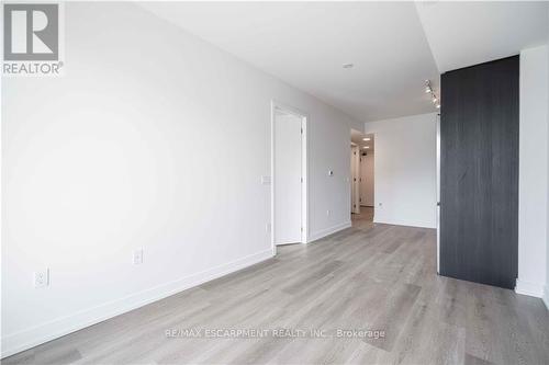 908 - 1 Jarvis Street, Hamilton, ON - Indoor Photo Showing Other Room