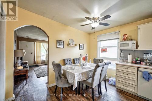 25 Cumming Street, St. Catharines, ON - Indoor Photo Showing Dining Room