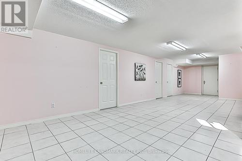 40 Kingmount Crescent, Richmond Hill, ON - Indoor Photo Showing Other Room
