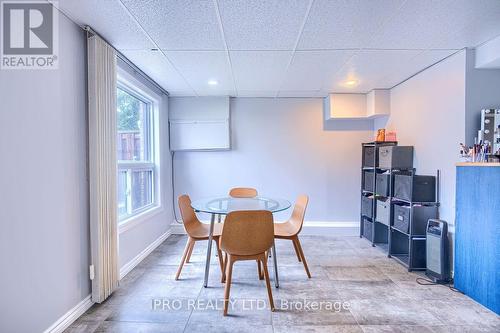 42 Dawson Crescent, Brampton, ON - Indoor Photo Showing Dining Room