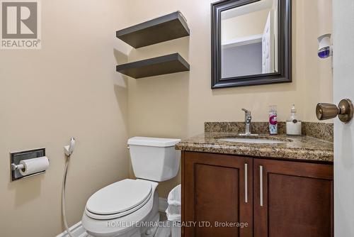 4867 Rathkeale Road, Mississauga, ON - Indoor Photo Showing Bathroom