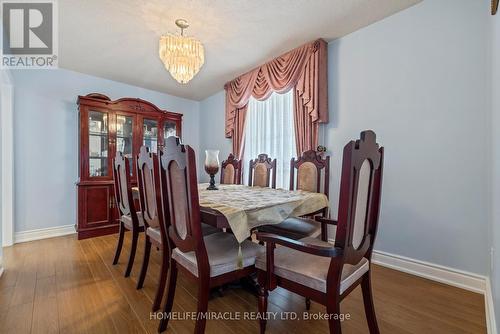 4867 Rathkeale Road, Mississauga, ON - Indoor Photo Showing Dining Room