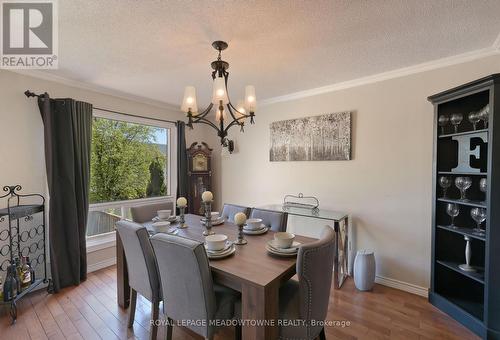 6557 Eastridge Road, Mississauga, ON - Indoor Photo Showing Dining Room