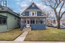 502 10Th Street E, Saskatoon, SK  - Outdoor With Facade 