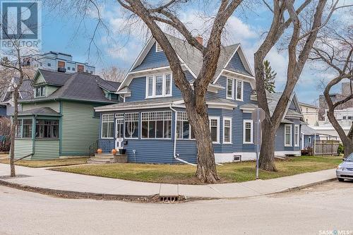 502 10Th Street E, Saskatoon, SK - Outdoor With Facade