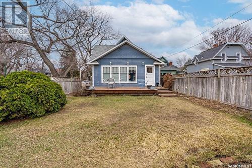 502 10Th Street E, Saskatoon, SK - Outdoor