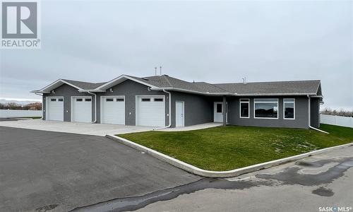 7 2330 Morsky Drive, Estevan, SK - Outdoor