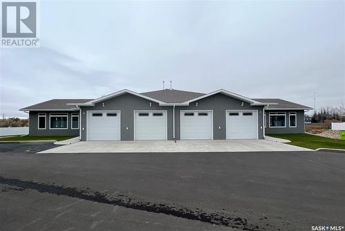 7 2330 Morsky Drive, Estevan, SK - Outdoor