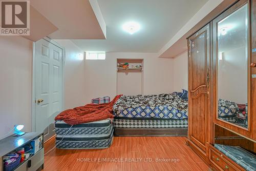 34 Seahorse Avenue, Brampton, ON - Indoor Photo Showing Bedroom