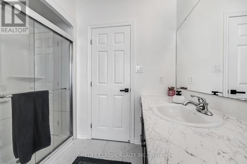 38 Amber Street, Ottawa, ON - Indoor Photo Showing Bathroom