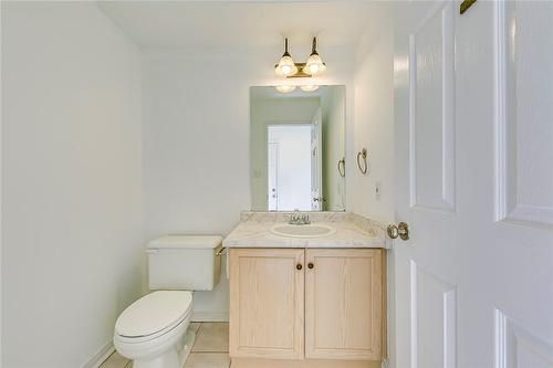 104 Frances Avenue|Unit #42, Stoney Creek, ON - Indoor Photo Showing Bathroom