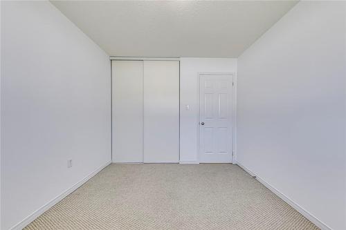 104 Frances Avenue|Unit #42, Stoney Creek, ON - Indoor Photo Showing Other Room