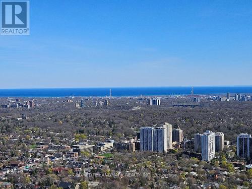 5611 - 8 Eglinton Avenue E, Toronto, ON - Outdoor With View