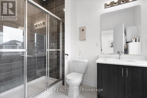 77 Granite Ridge Trail, Hamilton, ON - Indoor Photo Showing Bathroom