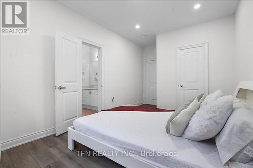 77 Granite Ridge Trail, Hamilton, ON - Indoor Photo Showing Bedroom