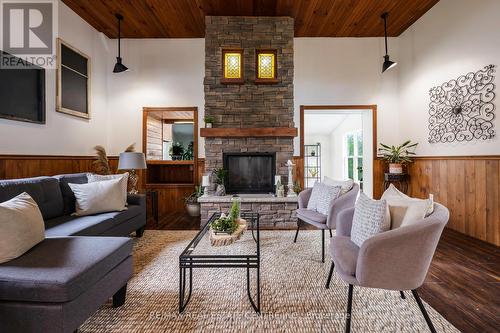 307659 Hockley Road, Mono, ON - Indoor Photo Showing Living Room With Fireplace