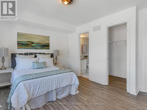 66 - 383 Dundas Street E, Hamilton, ON - Indoor Photo Showing Bedroom