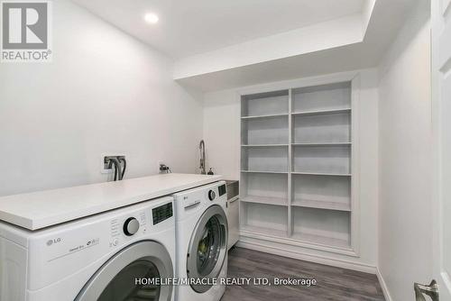 66 Hutton Place, Clarington, ON - Indoor Photo Showing Laundry Room