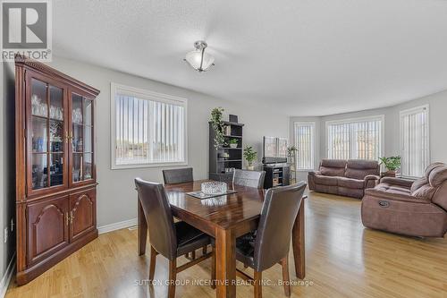 23 Shalom Way, Barrie, ON - Indoor