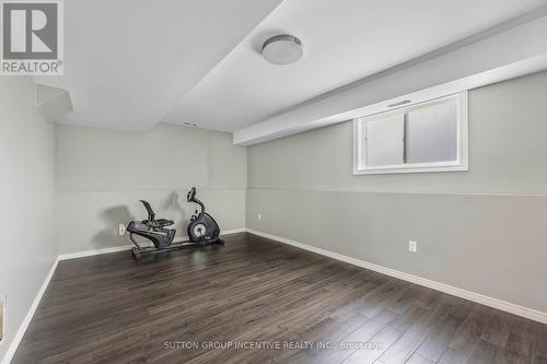 23 Shalom Way, Barrie, ON - Indoor