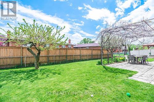 6 Archway Crescent, Toronto, ON - Outdoor With Backyard