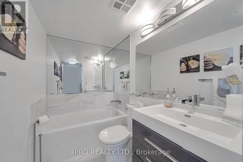 1008 - 20 Cherrytree Drive, Brampton, ON - Indoor Photo Showing Bathroom