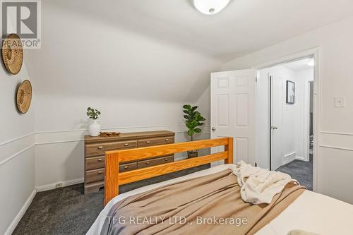 10 Wirral Court, Toronto, ON - Indoor Photo Showing Bedroom