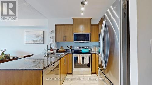 5G - 8 Rosebank Drive, Toronto, ON - Indoor Photo Showing Kitchen With Stainless Steel Kitchen With Double Sink