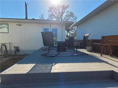 48 18Th Street Sw, Portage La Prairie, MB - Outdoor With Exterior