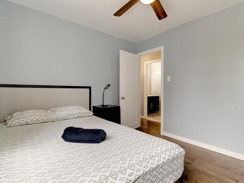 Chambre Ã Â coucher - 1510 Crois. Séville, Brossard, QC - Indoor Photo Showing Bedroom