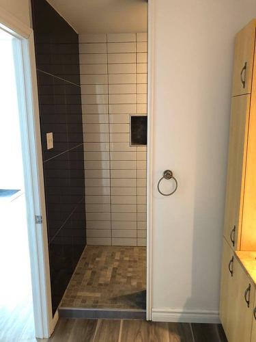 Bathroom - 575  - 577 Boul. St-Charles, Drummondville, QC - Indoor