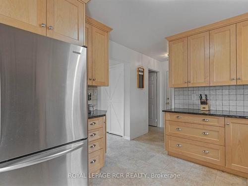 127 Leeson St S, East Luther Grand Valley, ON - Indoor Photo Showing Kitchen