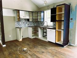 Kitchen - 