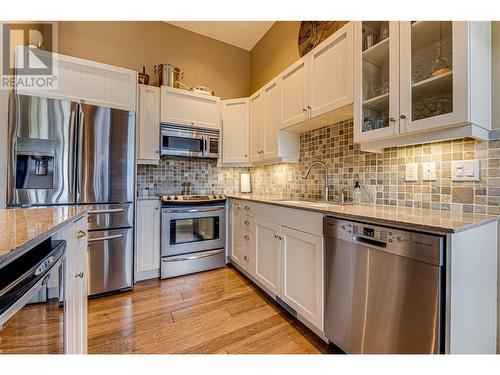 9845 Eastside Road Unit# 31, Vernon, BC - Indoor Photo Showing Kitchen With Stainless Steel Kitchen