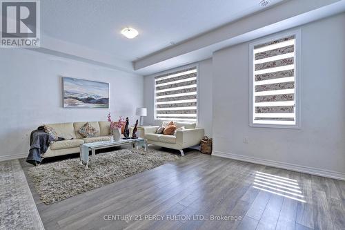41 Rapids Lane, Hamilton, ON - Indoor Photo Showing Living Room