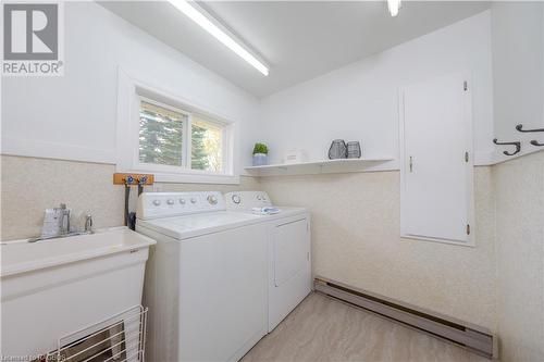 35 2Nd Avenue Ne, Chesley, ON - Indoor Photo Showing Laundry Room