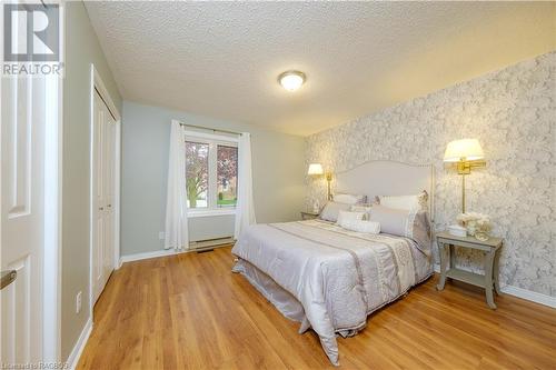 35 2Nd Avenue Ne, Chesley, ON - Indoor Photo Showing Bedroom