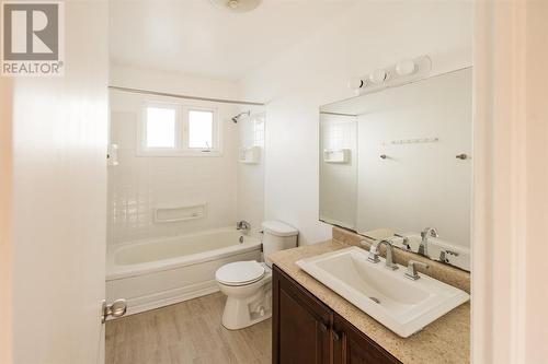 29 Belvedere Street, St. John'S, NL - Indoor Photo Showing Bathroom