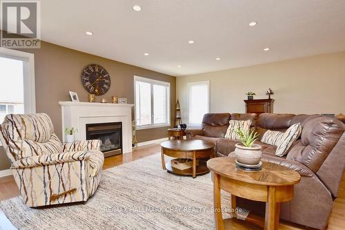 167 Crompton Drive, Barrie, ON - Indoor Photo Showing Living Room With Fireplace