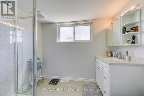 269 Kenwood Avenue, Burlington, ON - Indoor Photo Showing Bathroom
