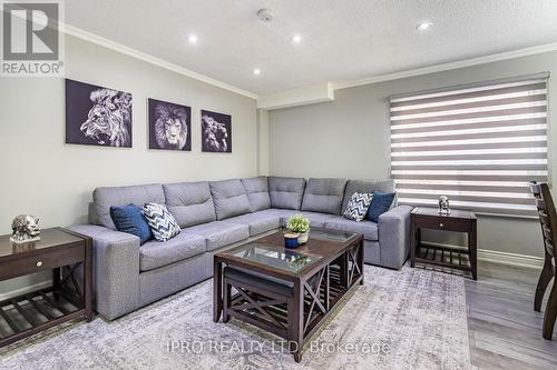 29 Cheviot Crescent, Brampton, ON - Indoor Photo Showing Living Room