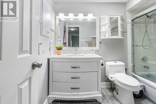29 Cheviot Crescent, Brampton, ON - Indoor Photo Showing Bathroom