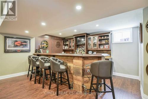 450 Hidden Trail, Oakville, ON - Indoor Photo Showing Dining Room