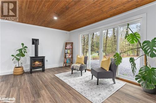 98 Clearwater Lake Road, Port Sydney, ON - Indoor With Fireplace
