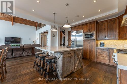 280 Sunset Boulevard, Blue Mountains, ON - Indoor Photo Showing Kitchen With Upgraded Kitchen