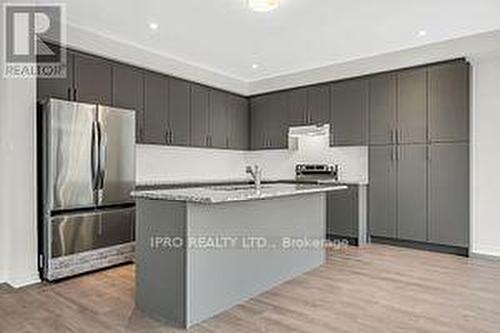 469 Hornbeck Street, Cobourg, ON - Indoor Photo Showing Kitchen With Upgraded Kitchen