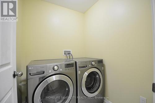 198 English Lane, Brantford, ON - Indoor Photo Showing Laundry Room