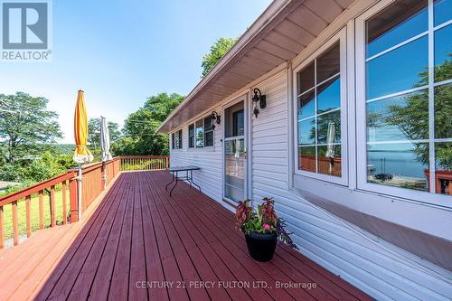 5048 Rice Lake Drive, Hamilton Township, ON - Outdoor With Deck Patio Veranda With Exterior